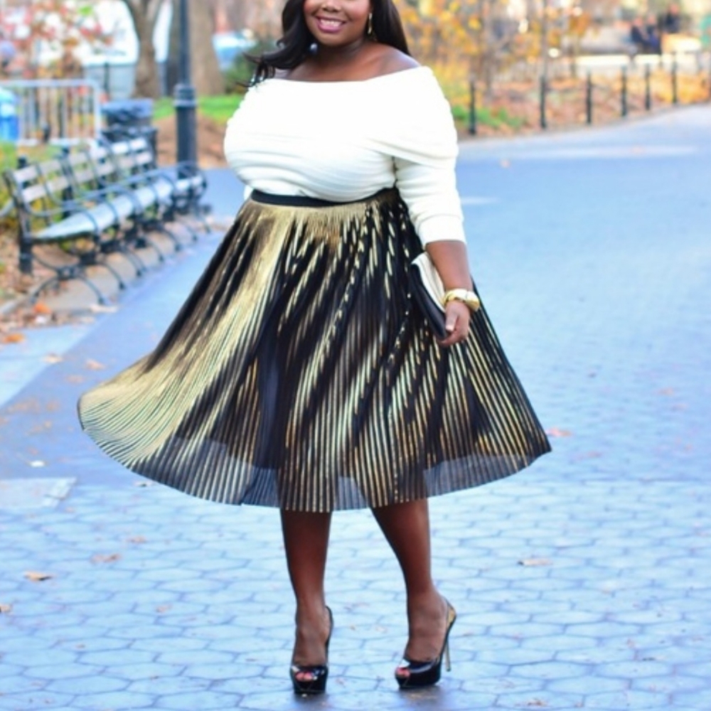 Lane Bryant Gold/black pleated skirt